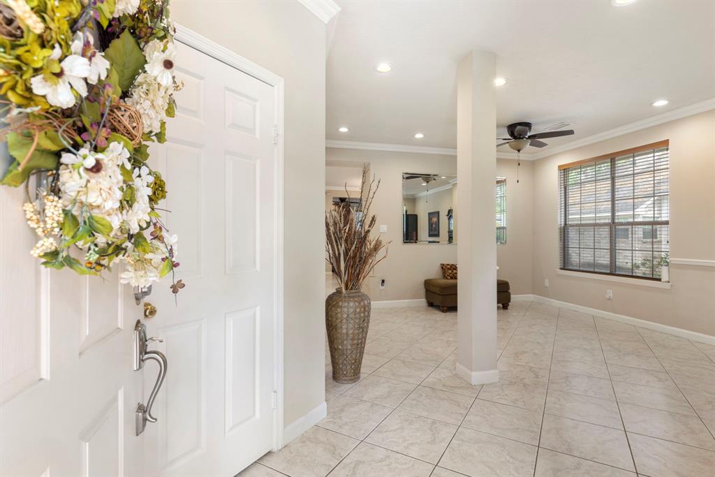 26 E Trillium Circle, The Woodlands, Texas image 17