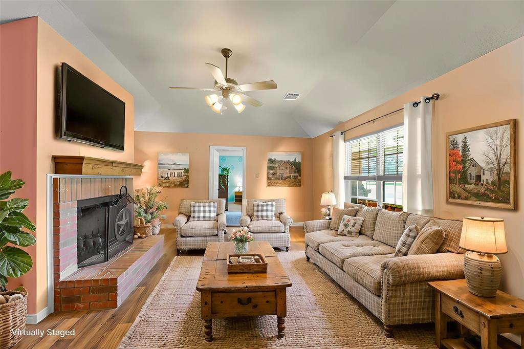 318 Brockman Road / County Road 174