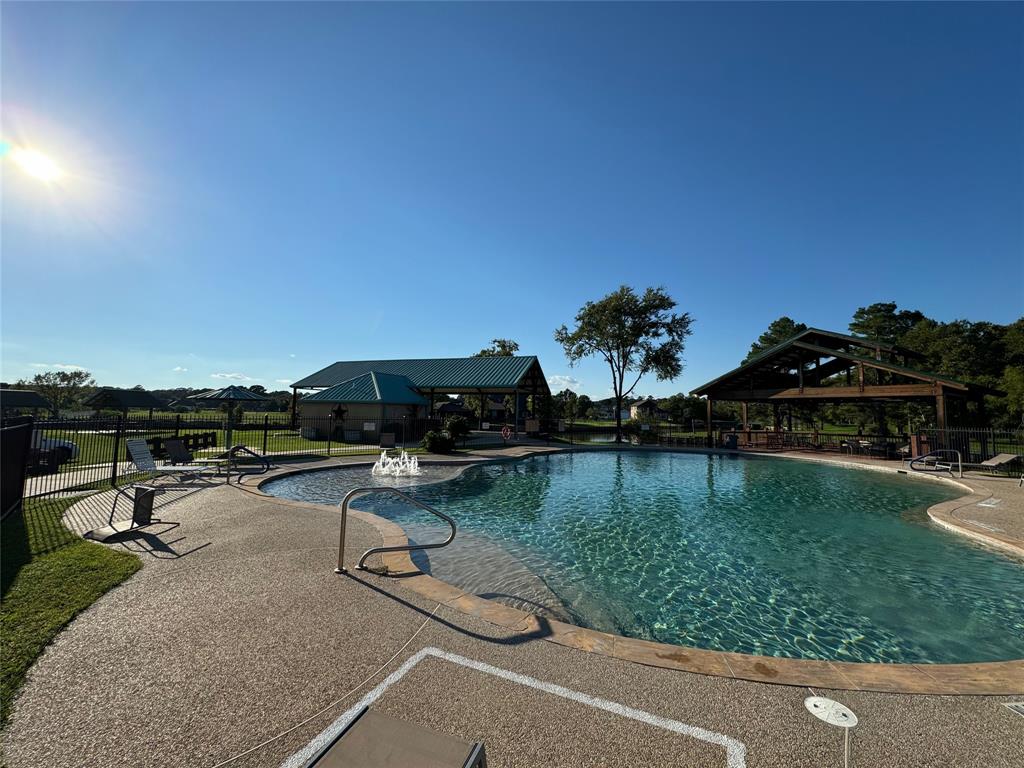 179 N Forest Drive, Huntsville, Texas image 8