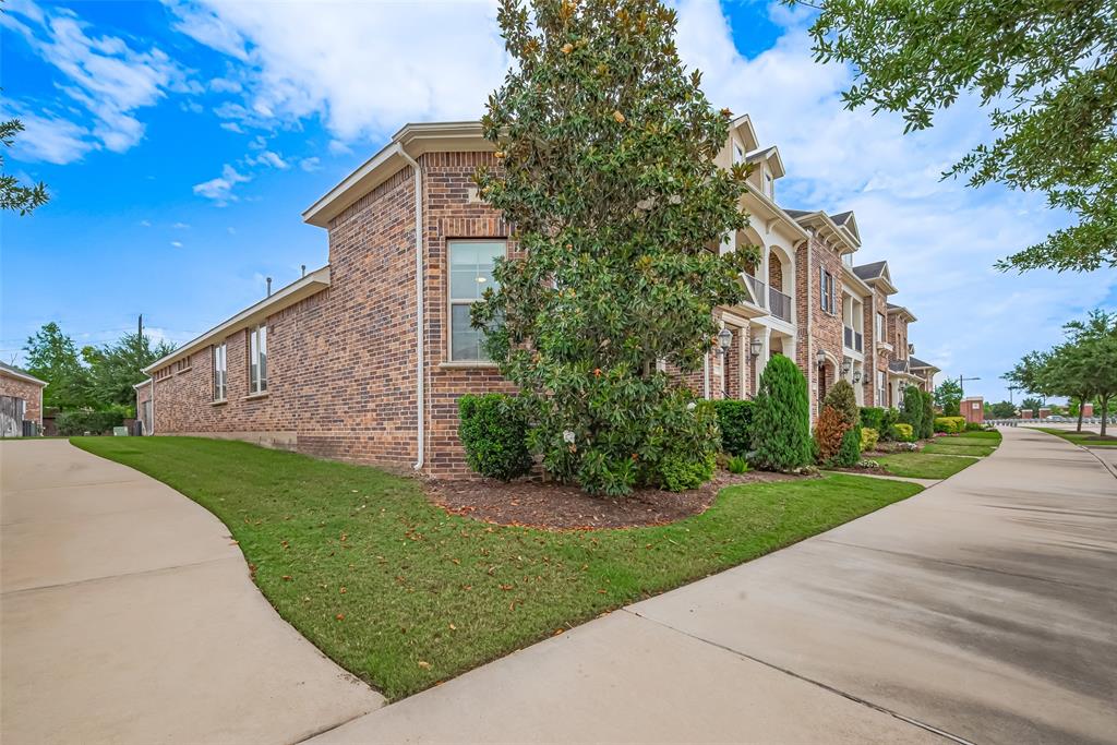 442 Imperial Boulevard, Sugar Land, Texas image 2