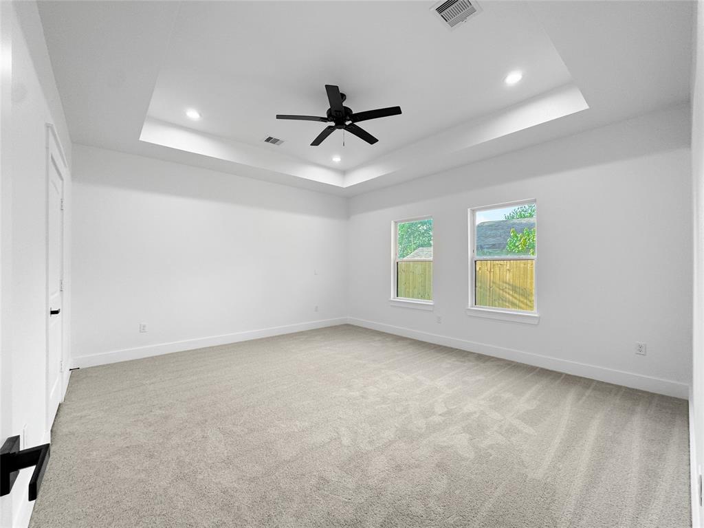 314 E Republic Avenue, Baytown, Texas image 14
