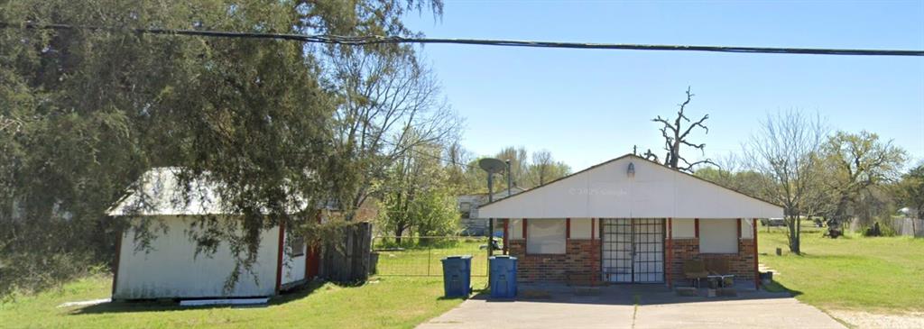 611 Florida Street, Navasota, Texas image 1