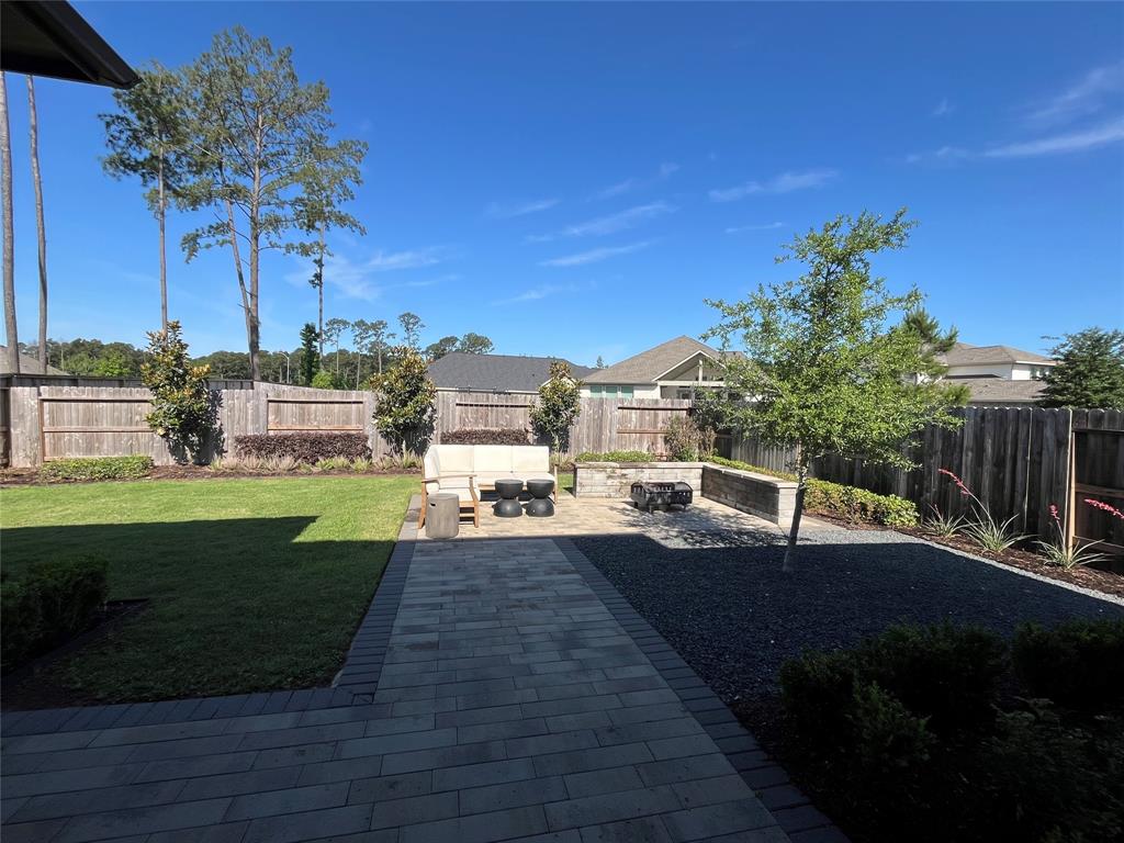 540 Oakview Bend Drive, Montgomery, Texas image 16