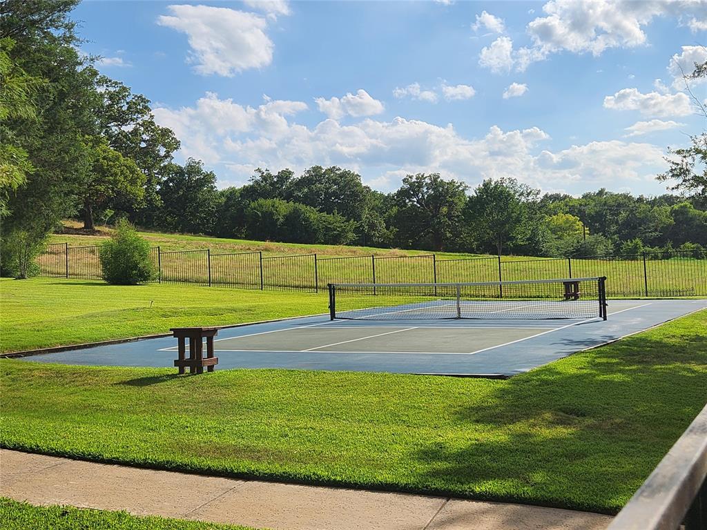 Clear View Court, Athens, Texas image 16