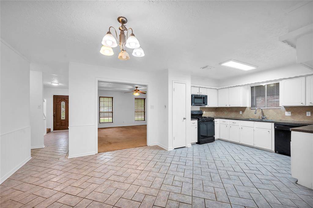 2422 Deasa Drive, Spring, Texas image 4
