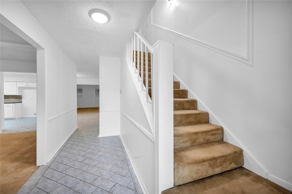 2422 Deasa Drive, Spring, Texas image 3