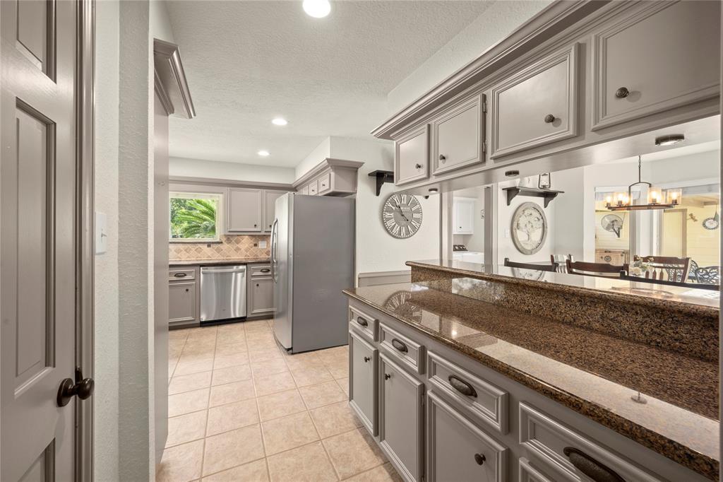 7514 Creek Glen Drive, Houston, Texas image 14