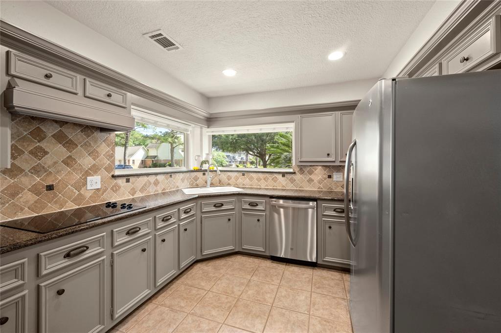 7514 Creek Glen Drive, Houston, Texas image 16