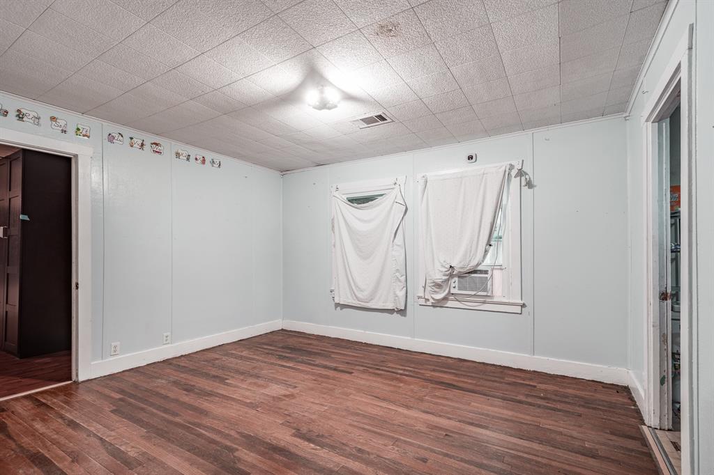 601 Beaumont Street, Anahuac, Texas image 12