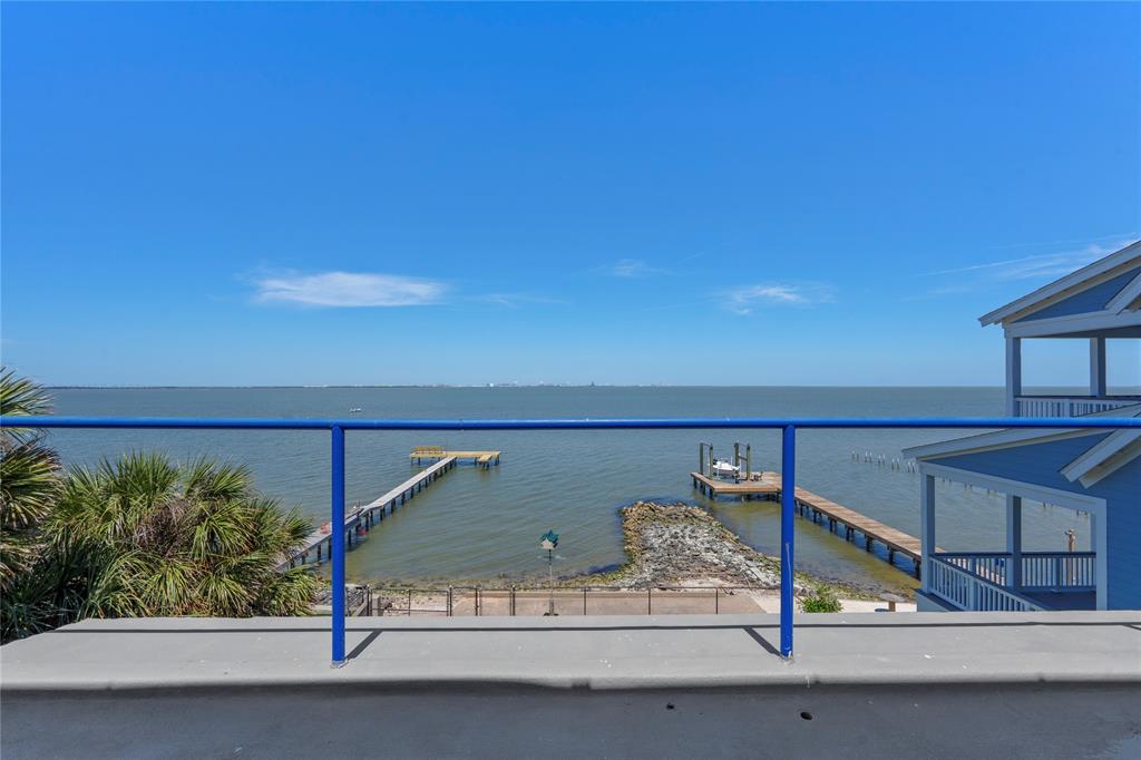 8018 Channelview Drive, Galveston, Texas image 24