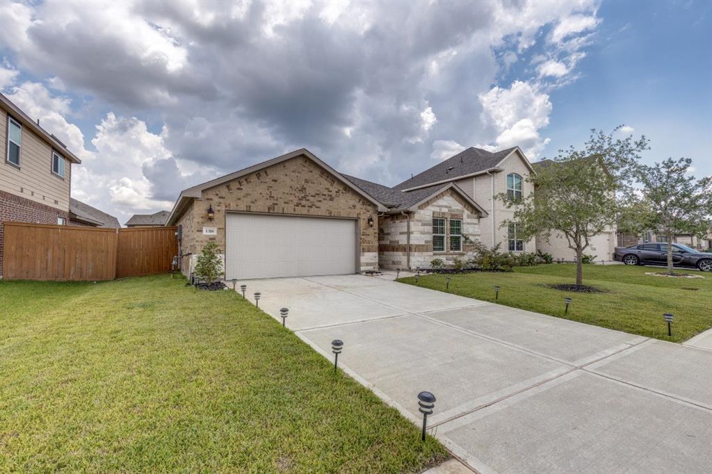 1318 Cascade Hills Drive