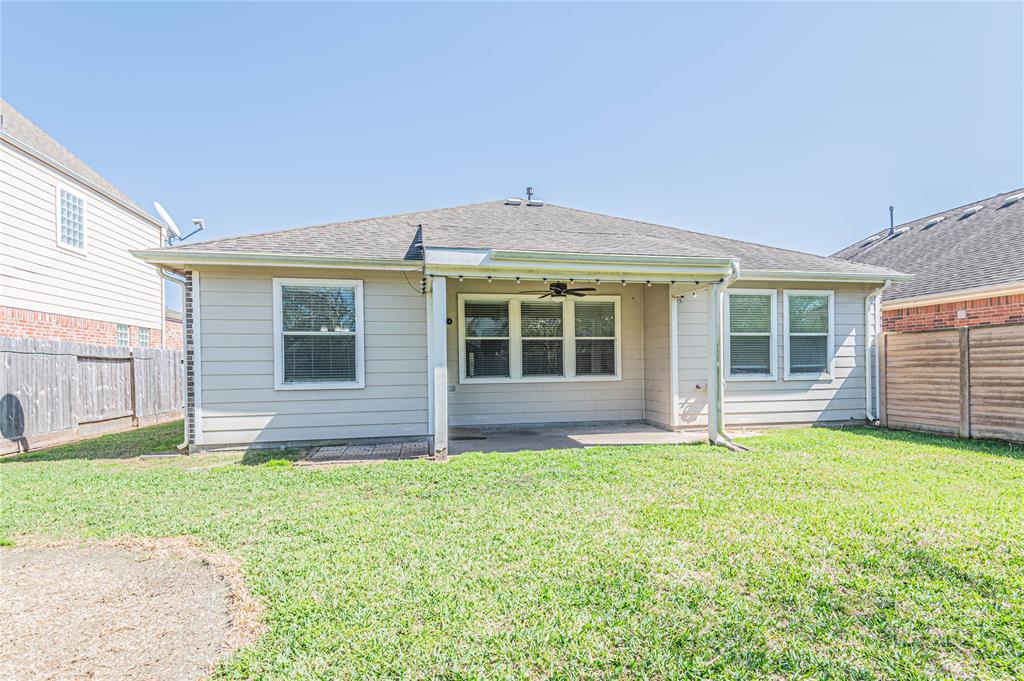 2545 Blue Heron Circle, Seabrook, Texas image 33
