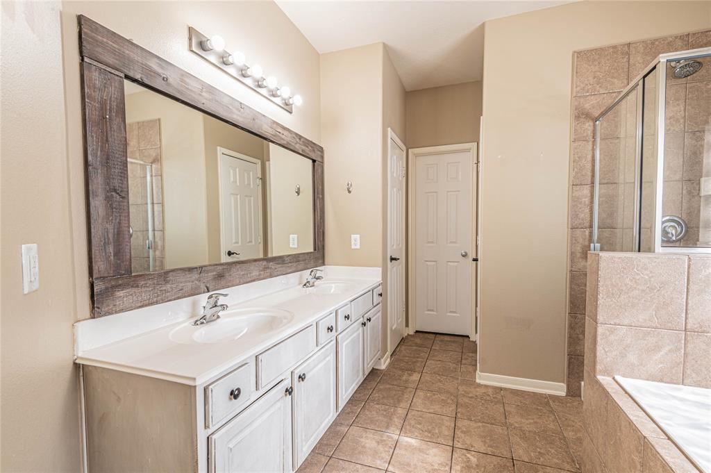 2545 Blue Heron Circle, Seabrook, Texas image 22
