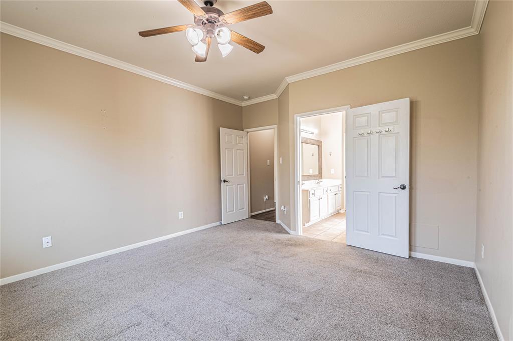 2545 Blue Heron Circle, Seabrook, Texas image 18