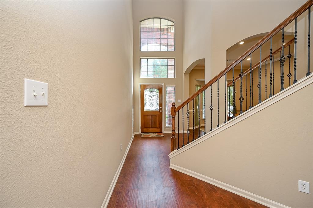 21211 Dover Park Lane