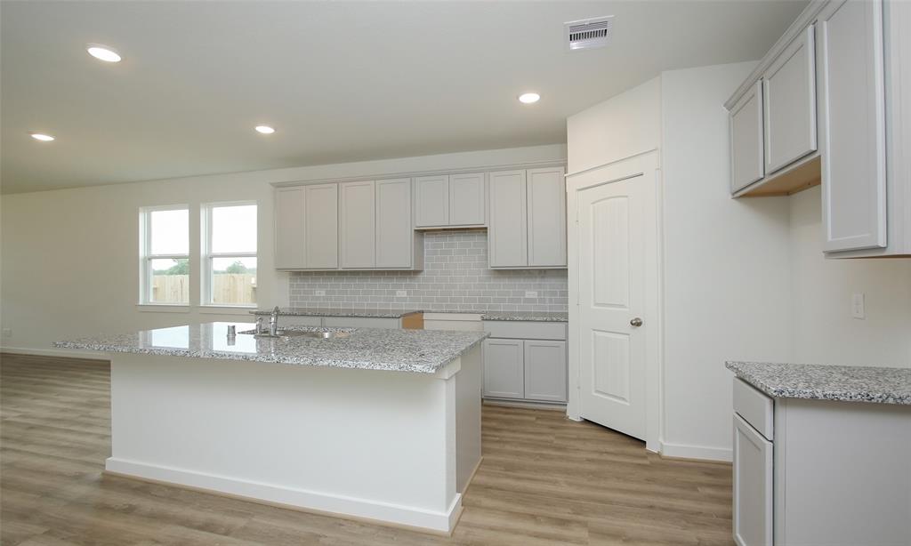 4439 Azalea Blossom Road, Pinehurst, Texas image 7