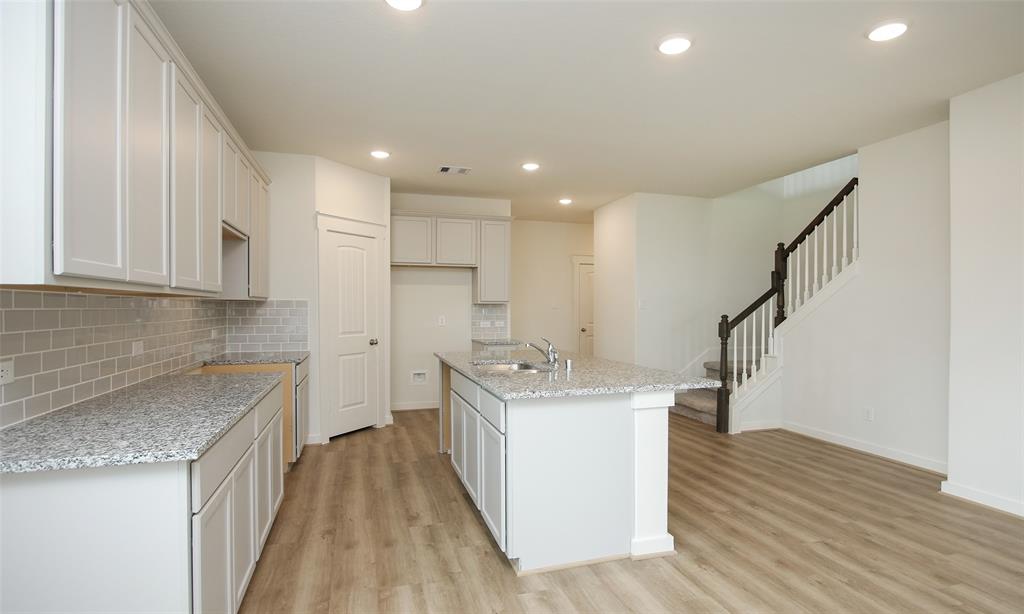 4439 Azalea Blossom Road, Pinehurst, Texas image 10