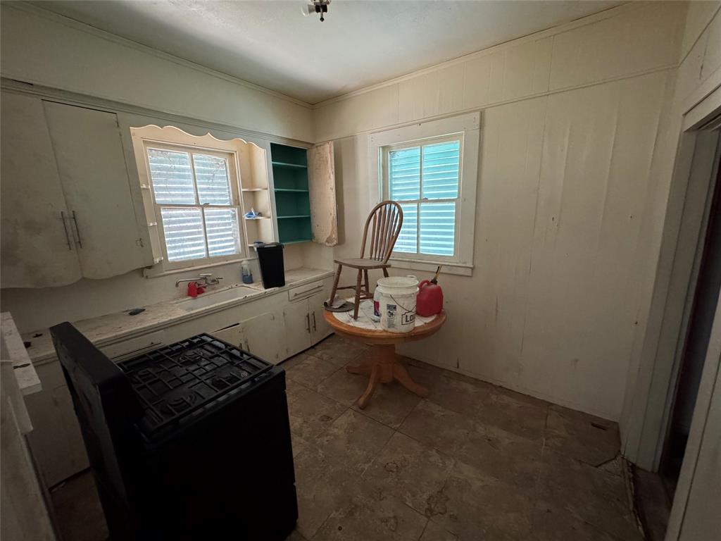 1616 38th Street, Galveston, Texas image 8