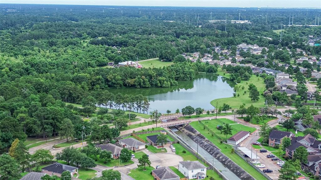 903 Pinecreek Point Court