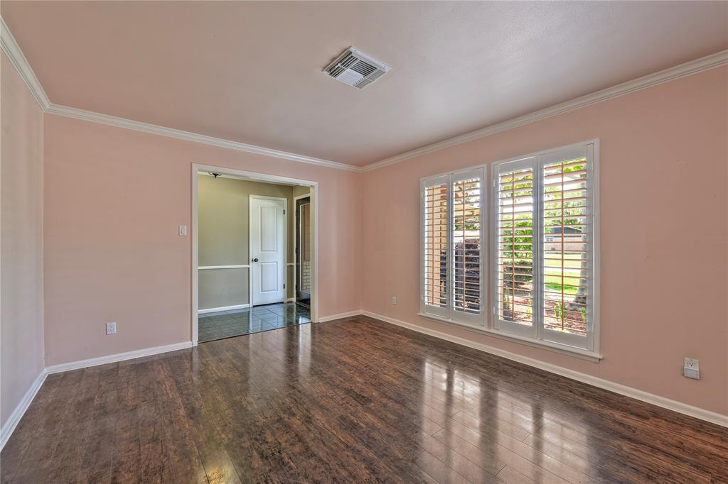 2105 Willow Dell Drive, Seabrook, Texas image 7