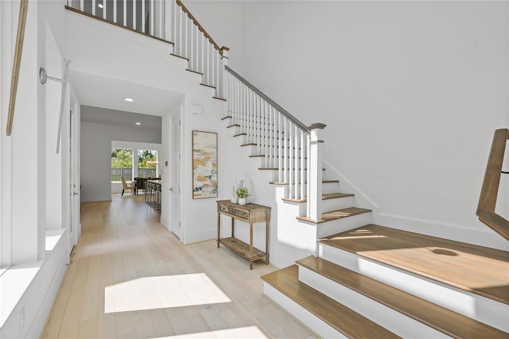 9510 Plaza Terrace Drive, Missouri City, Texas image 26
