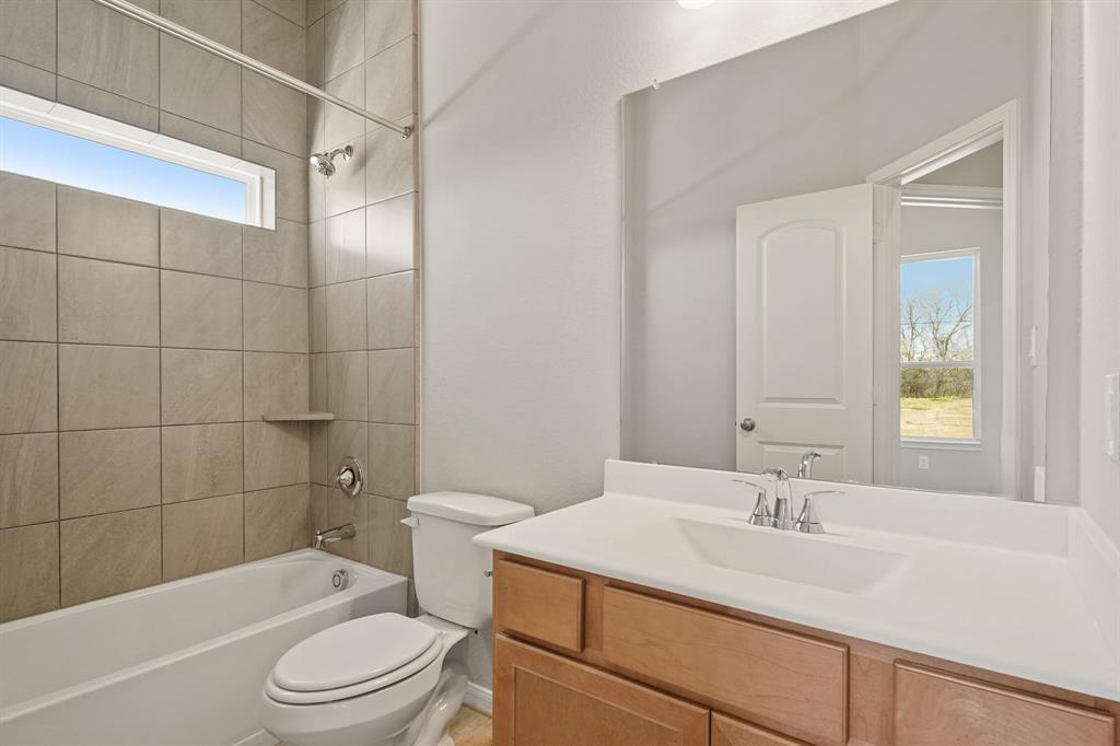 11019 Thompson Landing, Needville, Texas image 13
