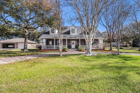 Single Family Residence in Dickinson TX 3833 Pabst Road.jpg