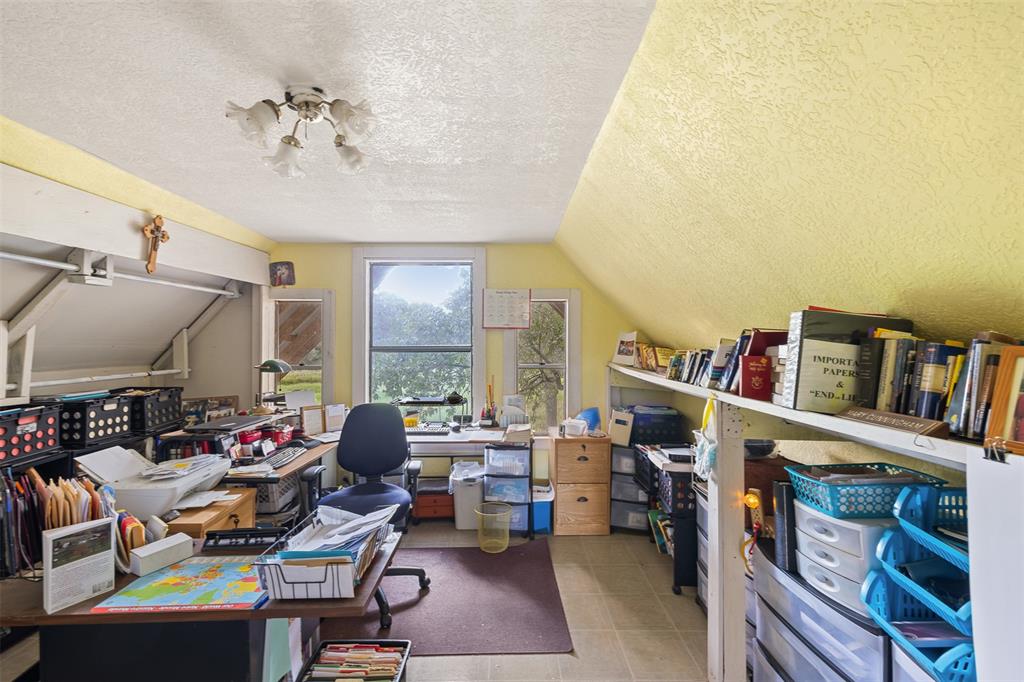 370 County Road 411, Somerville, Texas image 32