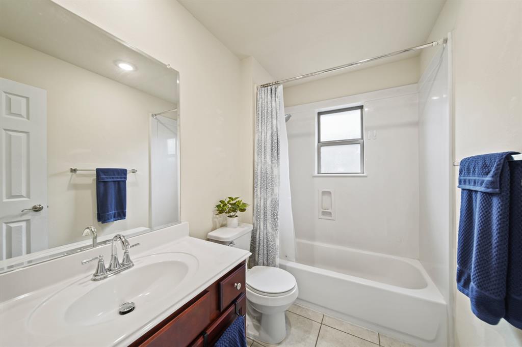 6406 Grapevine Bend, Manvel, Texas image 21
