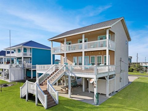 A home in Crystal Beach