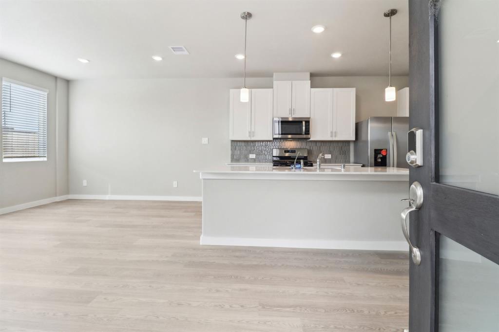 4205 Good Vineyard Lane, Houston, Texas image 10