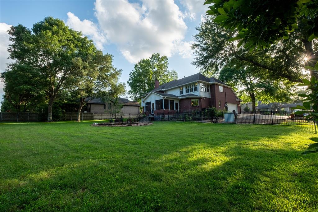 23614 Powder Mill Drive