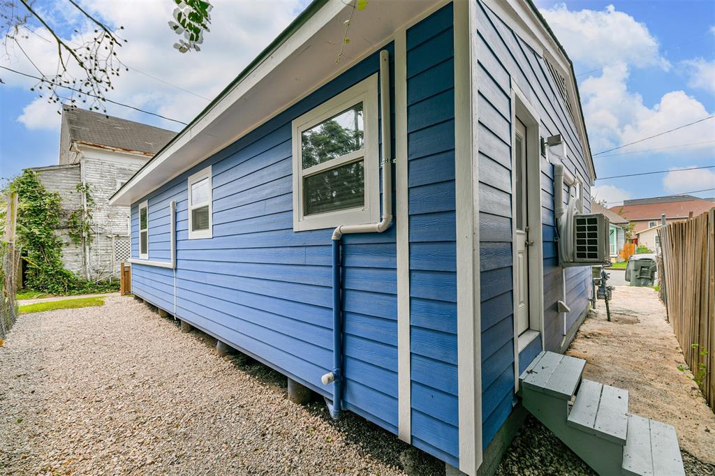 812 38th Street, Galveston, Texas image 23