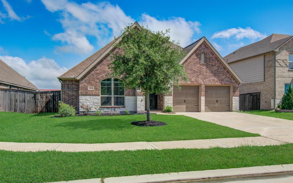 2731 Cutter Court, Manvel, Texas image 3