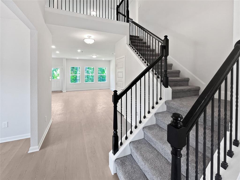 422 Kendall Crest Drive