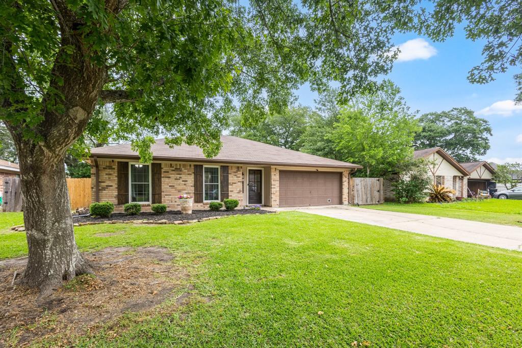 1011 S 22nd Street, Nederland, Texas image 3