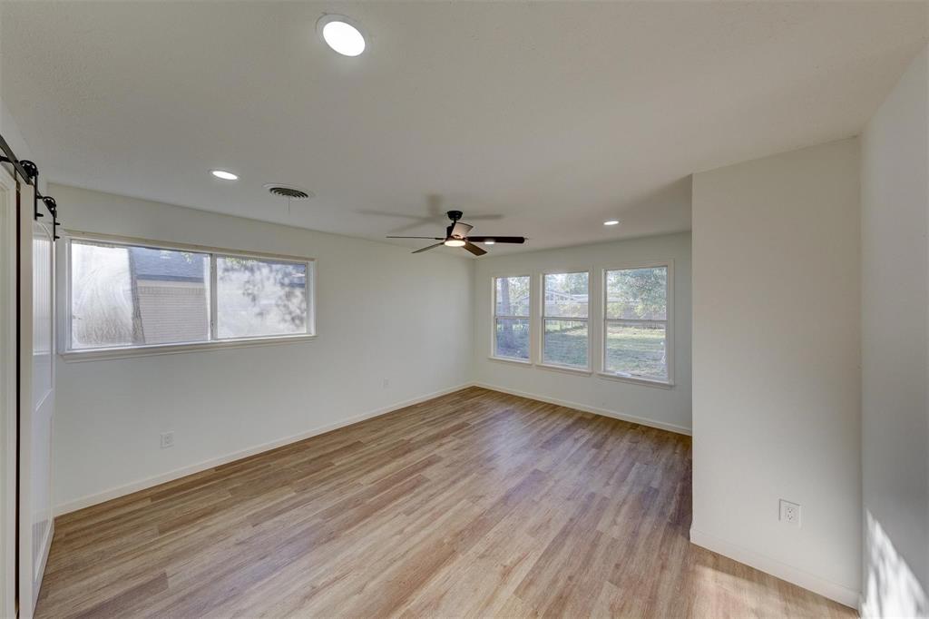 127 Red Bud Lane, Baytown, Texas image 26