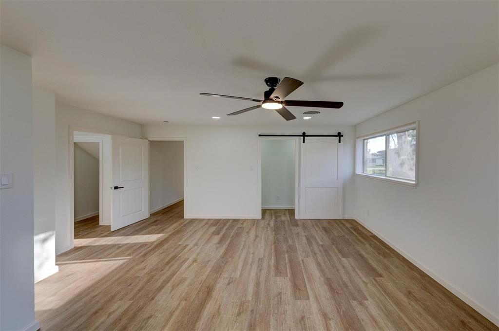 127 Red Bud Lane, Baytown, Texas image 25