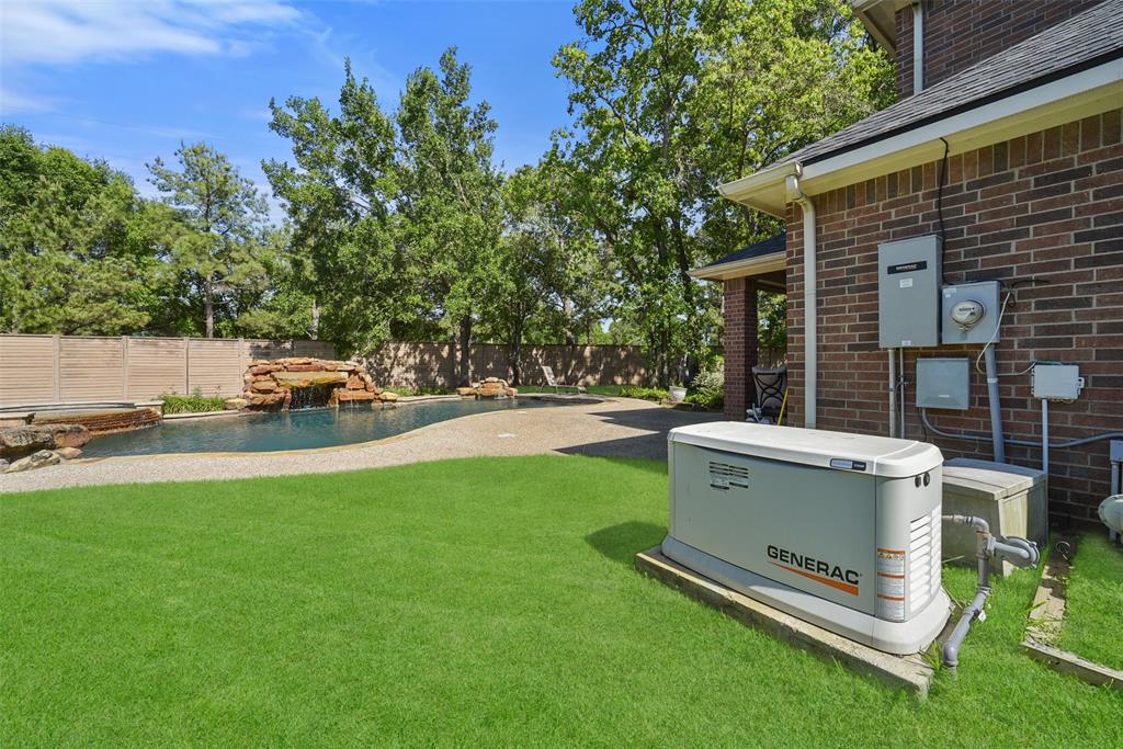 23506 Brinmont Place Court, Katy, Texas image 36