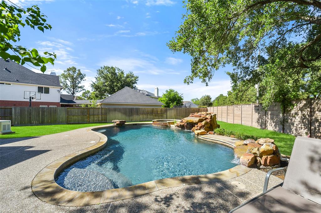 23506 Brinmont Place Court, Katy, Texas image 30