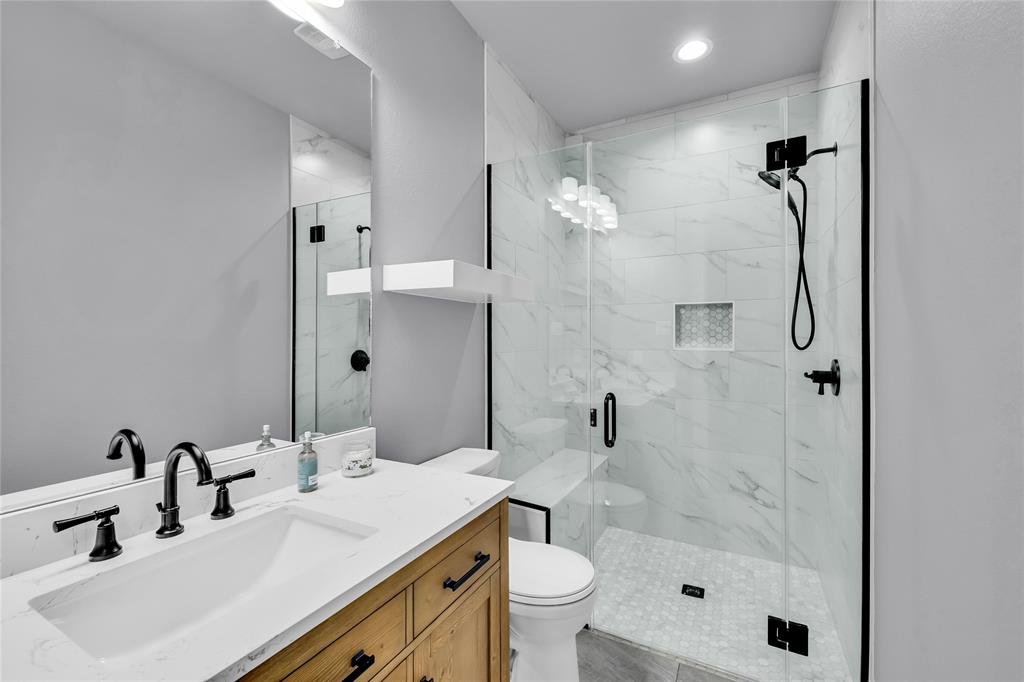 215 Carey Drive, Brenham, Texas image 31