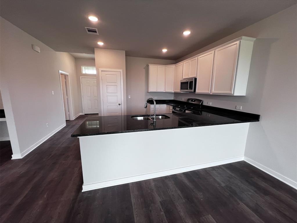 220 New Dawn Trail