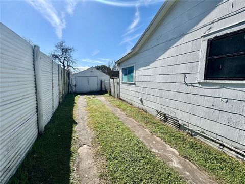 A home in El Campo