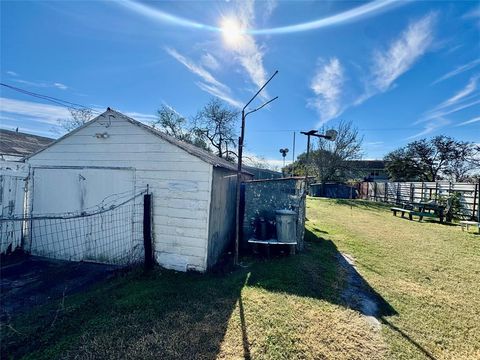 A home in El Campo