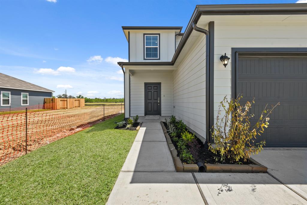 11614 Prosperity Drive, Crosby, Texas image 2