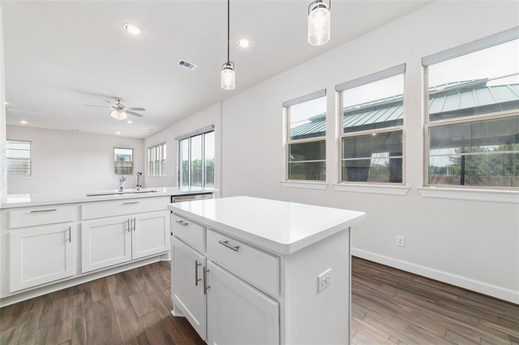 12019 Royal Oaks Run Drive, Houston, Texas image 9