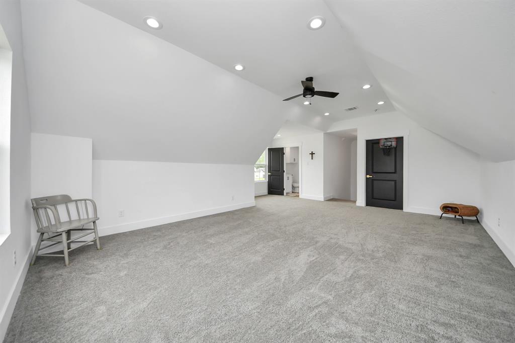 558 Road 662, Dayton, Texas image 28