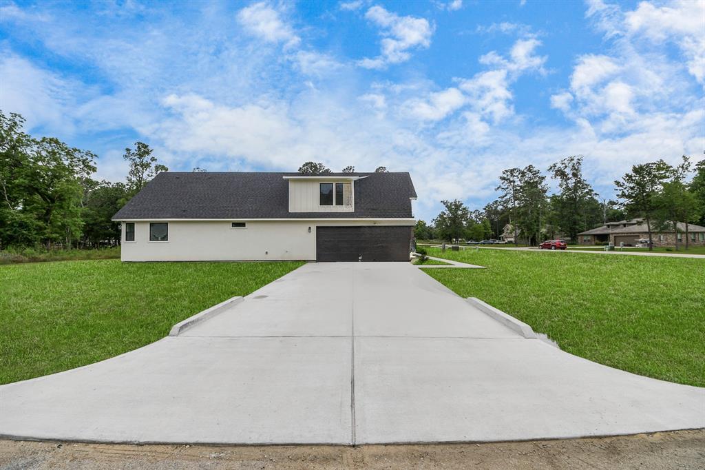 558 Road 662, Dayton, Texas image 6