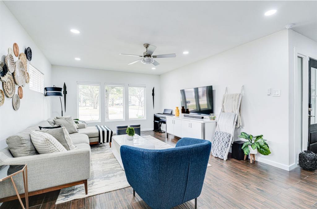 8614 Linkpass Lane