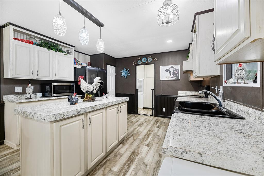 18388 Cooper Road, Conroe, Texas image 10